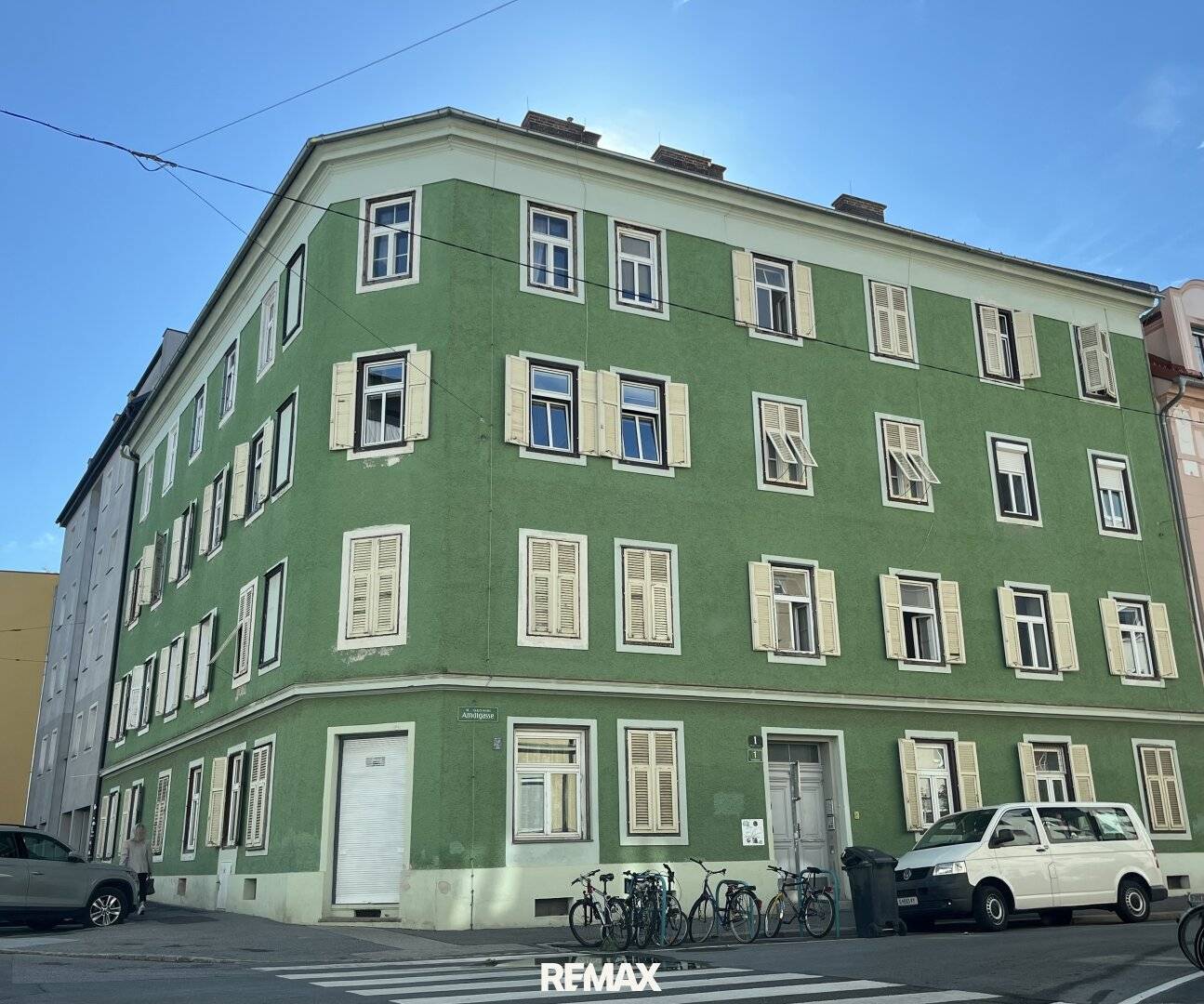 Wohnung nahe Universität hell und gut geschnitten