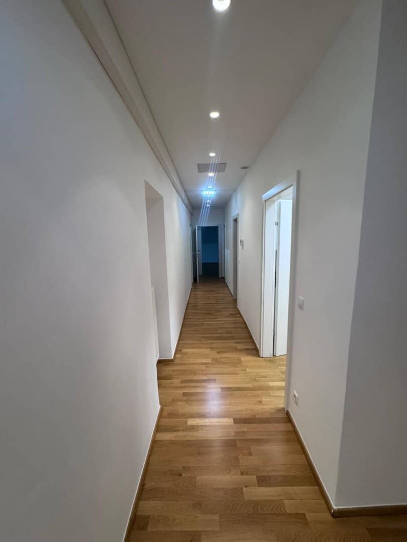 Office Space in Prime Location near Votivkirche