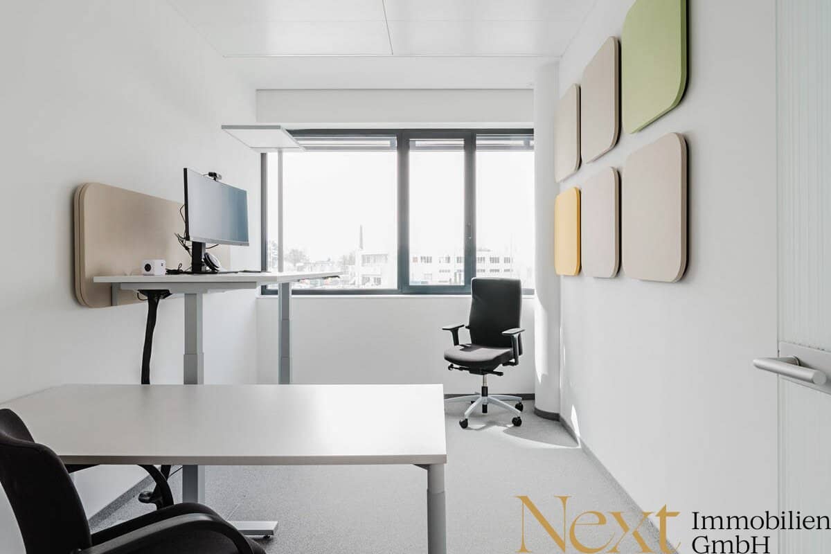 Modern Office Unit with Reception on the Ground Floor