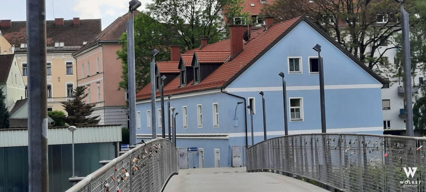 Gepflegtes Zinshaus mit erneuertem Dach und Fernwärme in Leoben