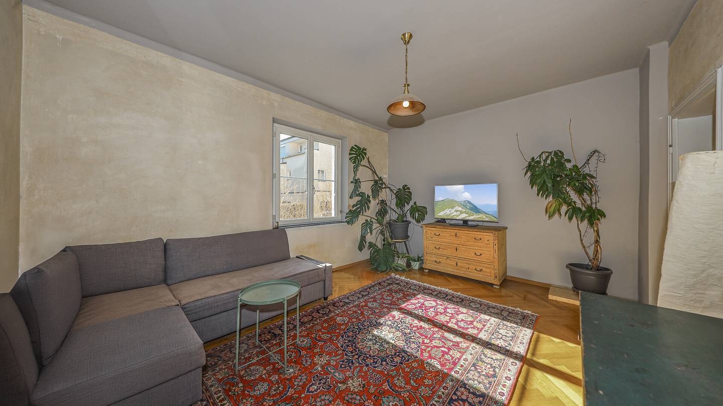 Ground floor apartment with garden and veranda