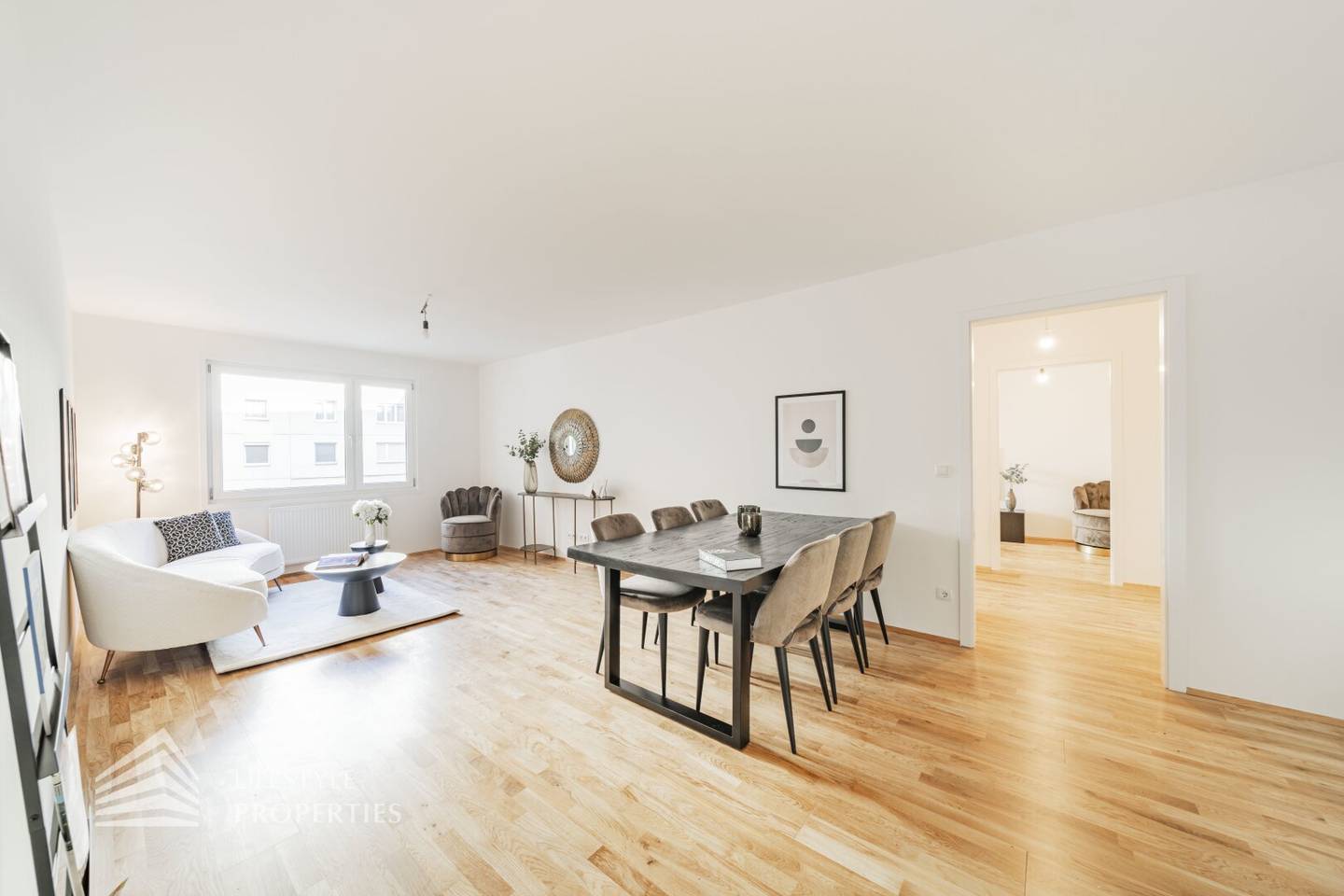 Renovated investor apartment near Belvedere Palace