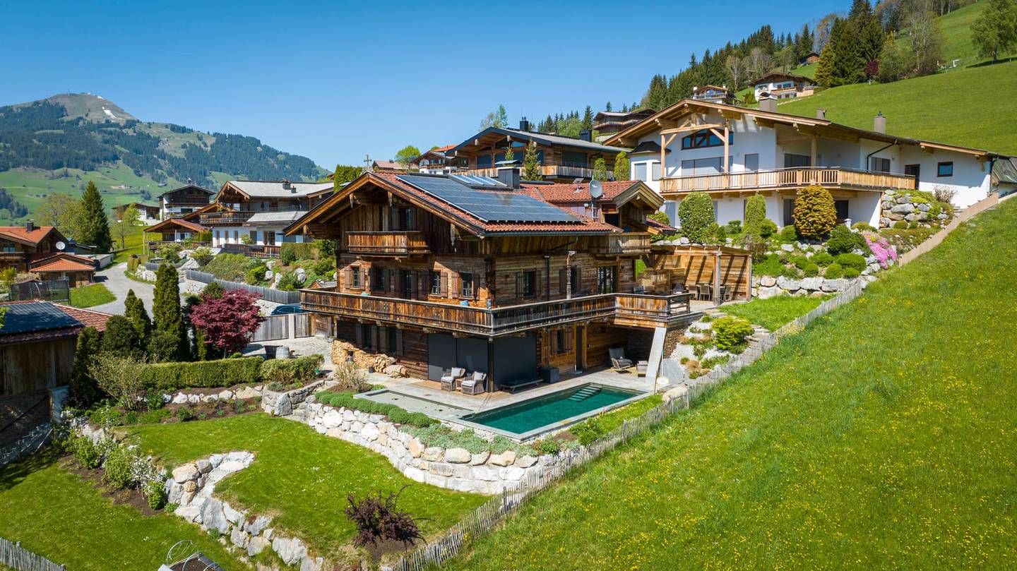 Chalet mit Ski-in/Ski-out Lage und Panoramablick