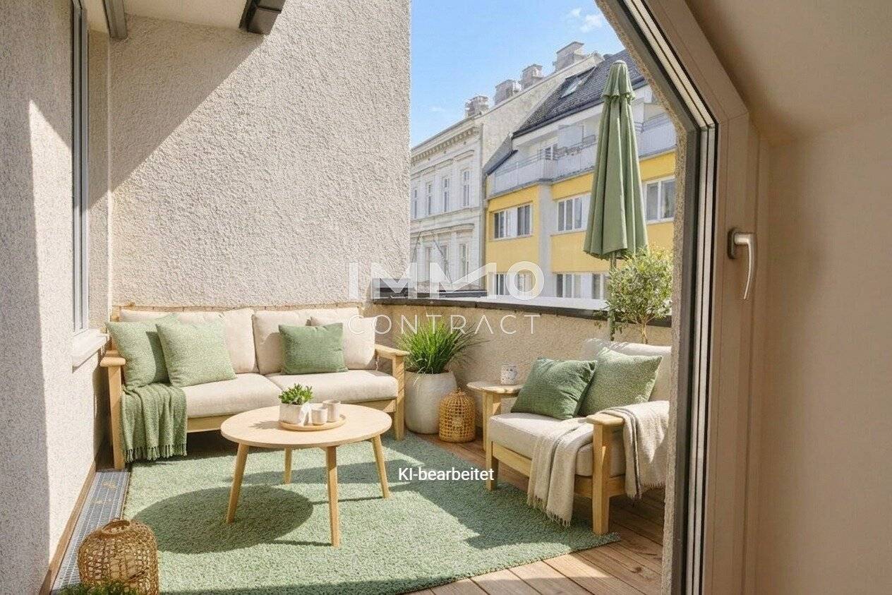 Dachgeschosswohnung mit Terrasse und Tiefgarage im Haus