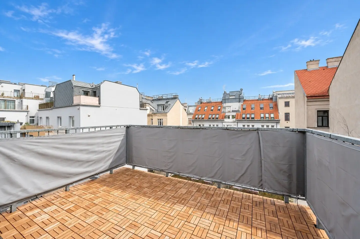 Dachgeschosswohnung Terrasse Urban Loritz Platz