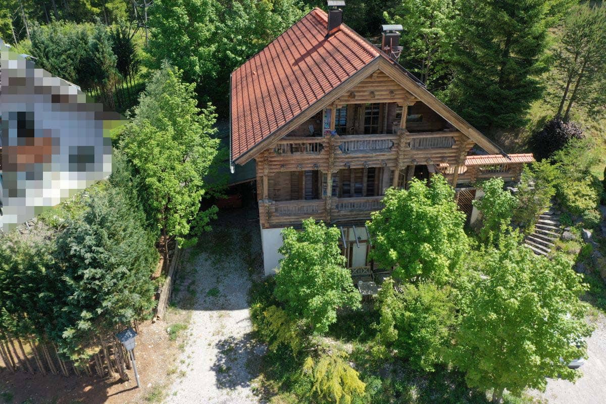 Märchenhaftes Holzblockhaus mit Sauna und Bergblick in Biberwier