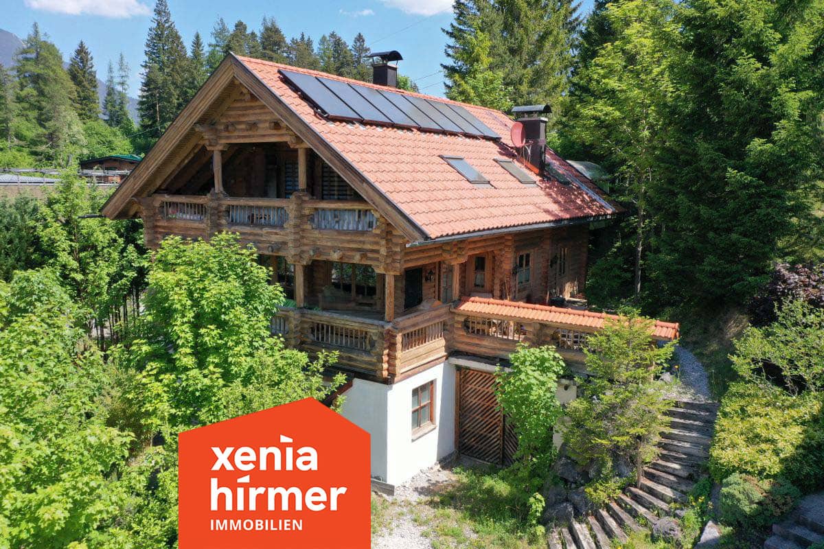 Märchenhaftes Holzblockhaus mit Sauna und Bergblick in Biberwier