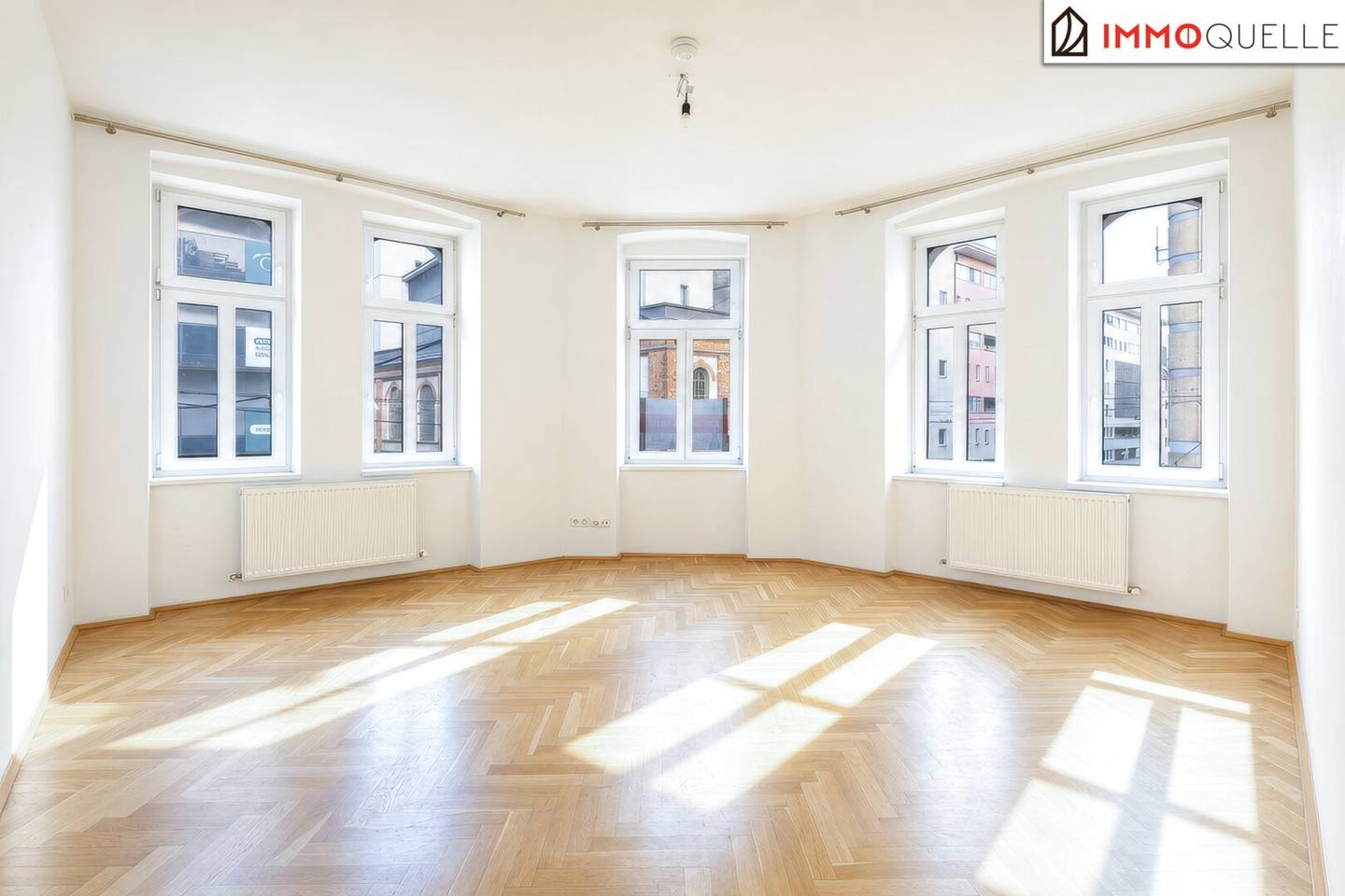 Wohnung newly renovated in Yppenviertel sunny
