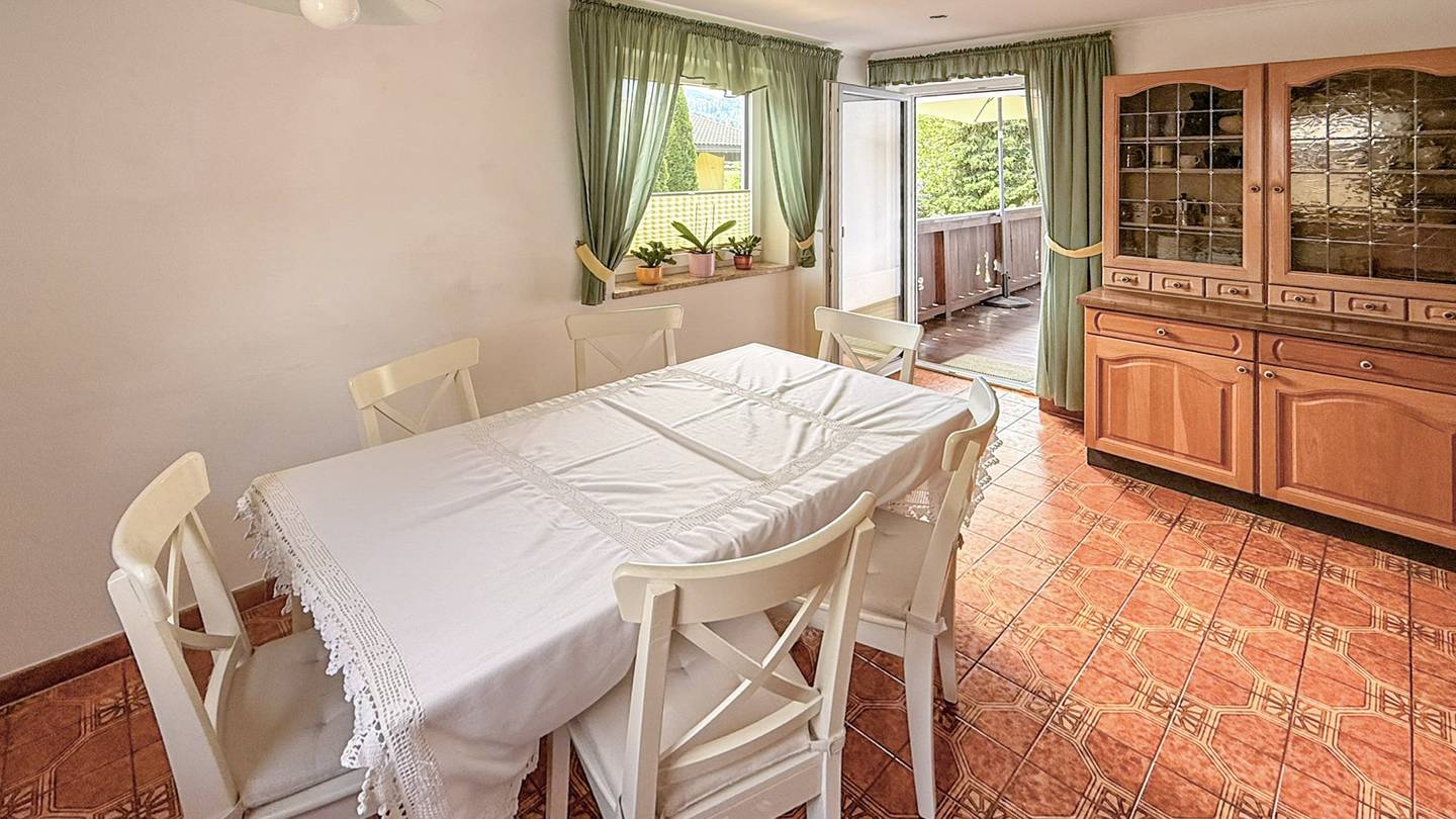 Erdgeschosswohnung nahe Ortszentrum Balkon