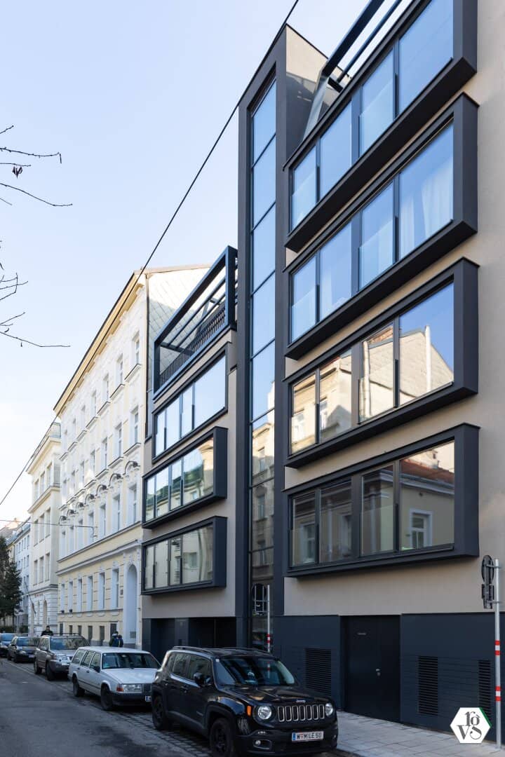 Moderner Neubau beim Brunnenmarkt