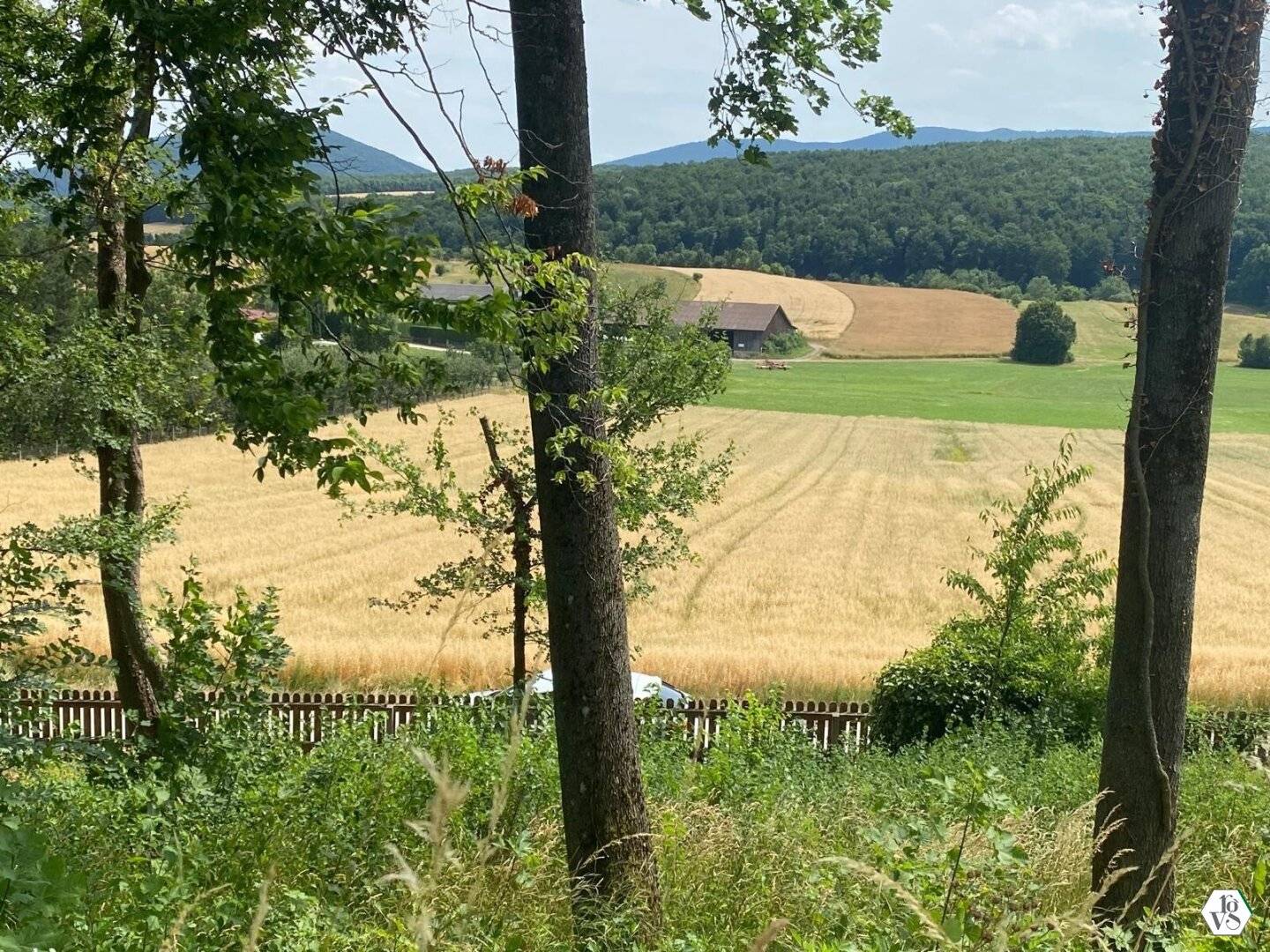 Plot with Distant View in Siegenfeld