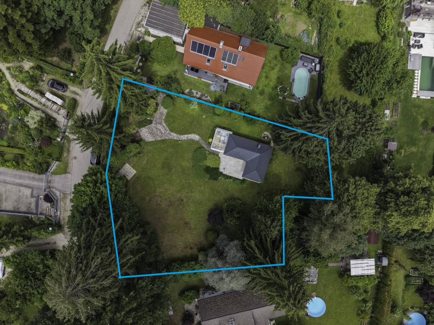 Parkähnliches Grundstück mit Sommerhaus und Entwicklungspotenzial in Pressbaum
