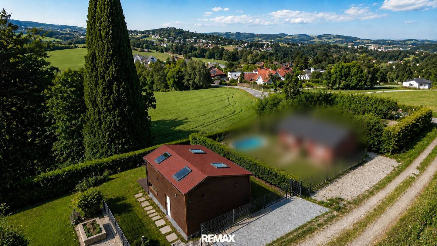 Holzhaus mit Sauna und Pöstlingbergblick in Leonding