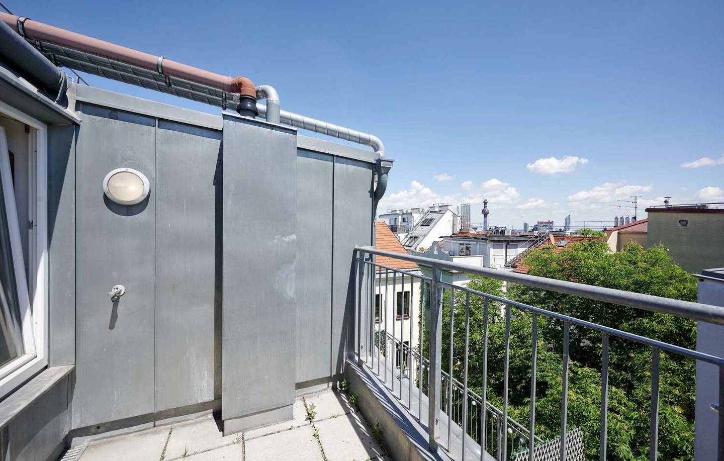Maisonette apartment attic level with terrace