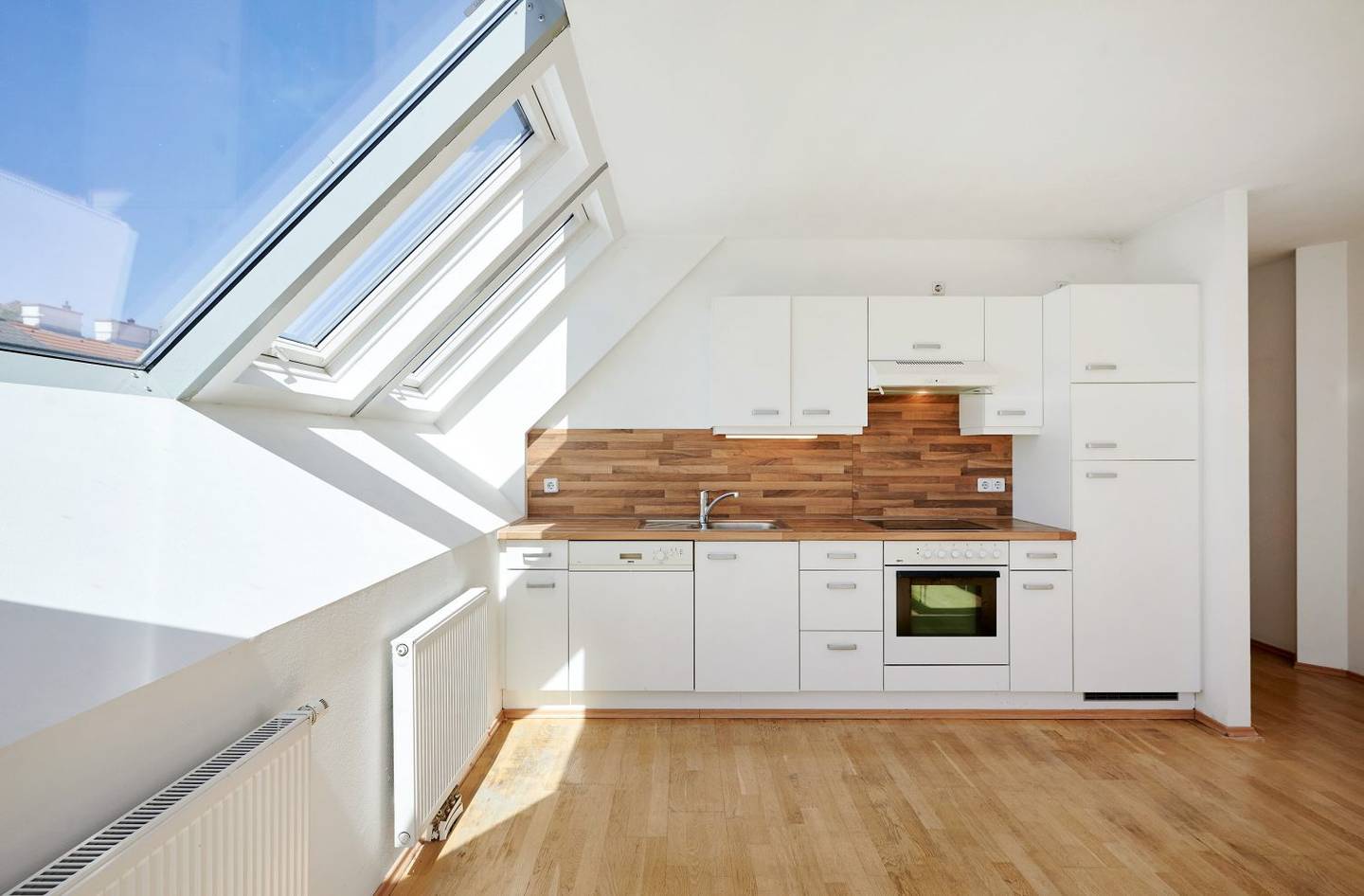 Dachgeschosswohnung hell im Grünen am Türkenschanzpark