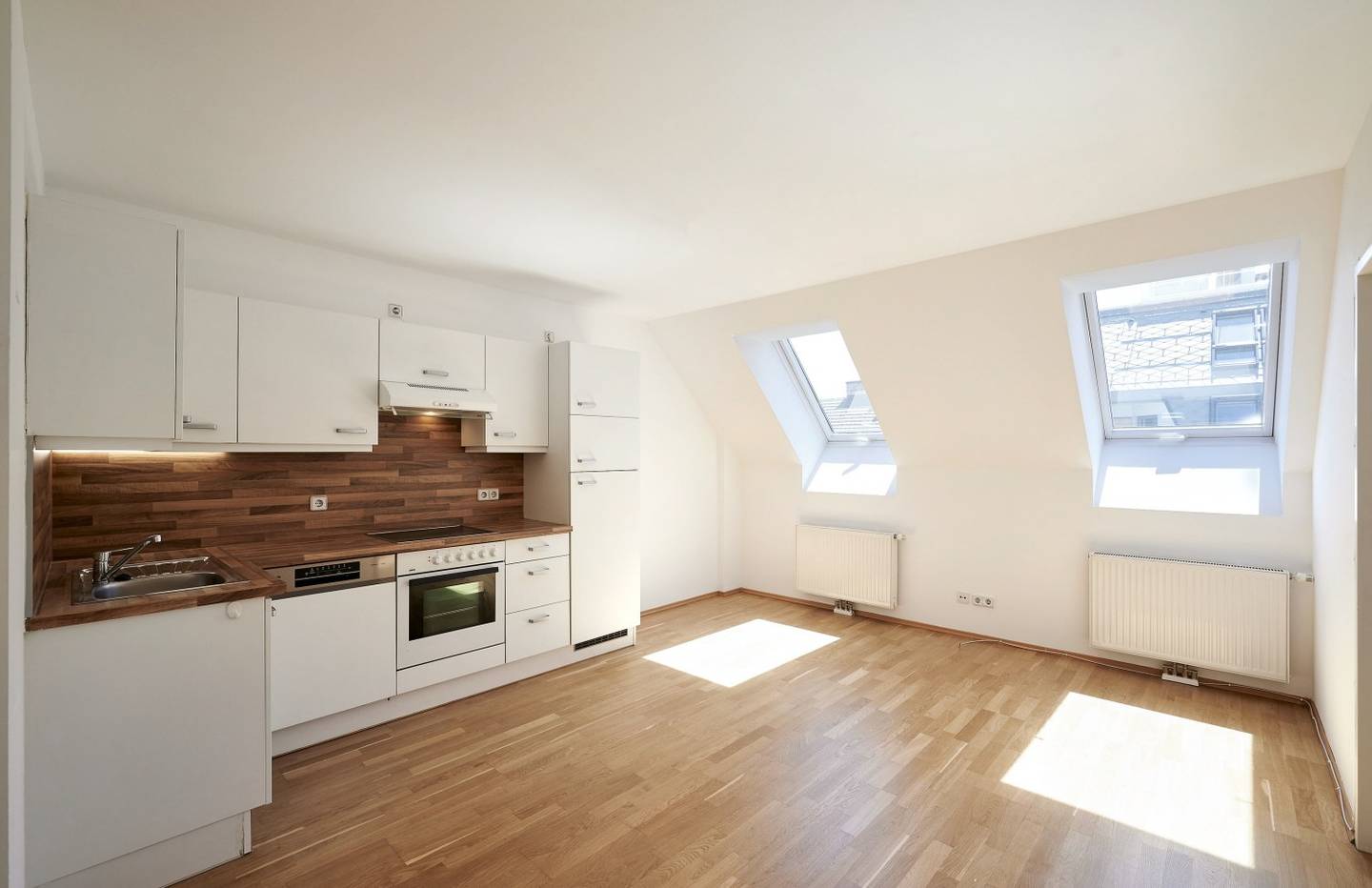 Dachgeschosswohnung Aufzug nahe Türkenschanzpark