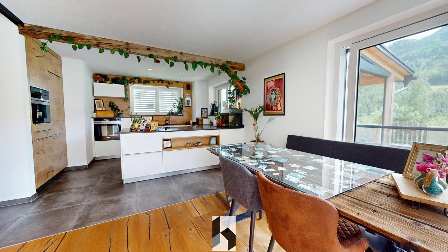 Ruhiges Einfamilienhaus mit Garten Pool und Terrasse