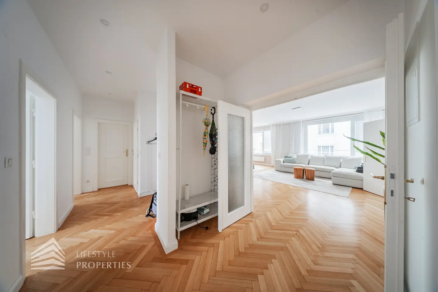 Wohnung near Belvedere with bright layout