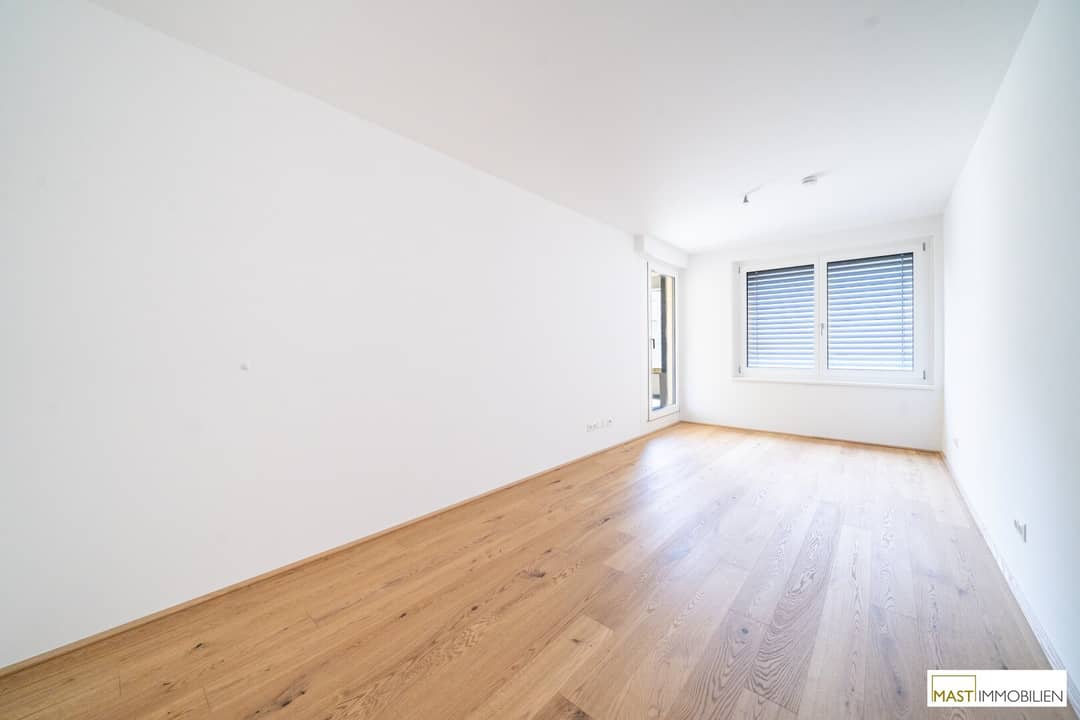 Helle Neubauwohnung mit Balkon und Loggia beim Hauptbahnhof