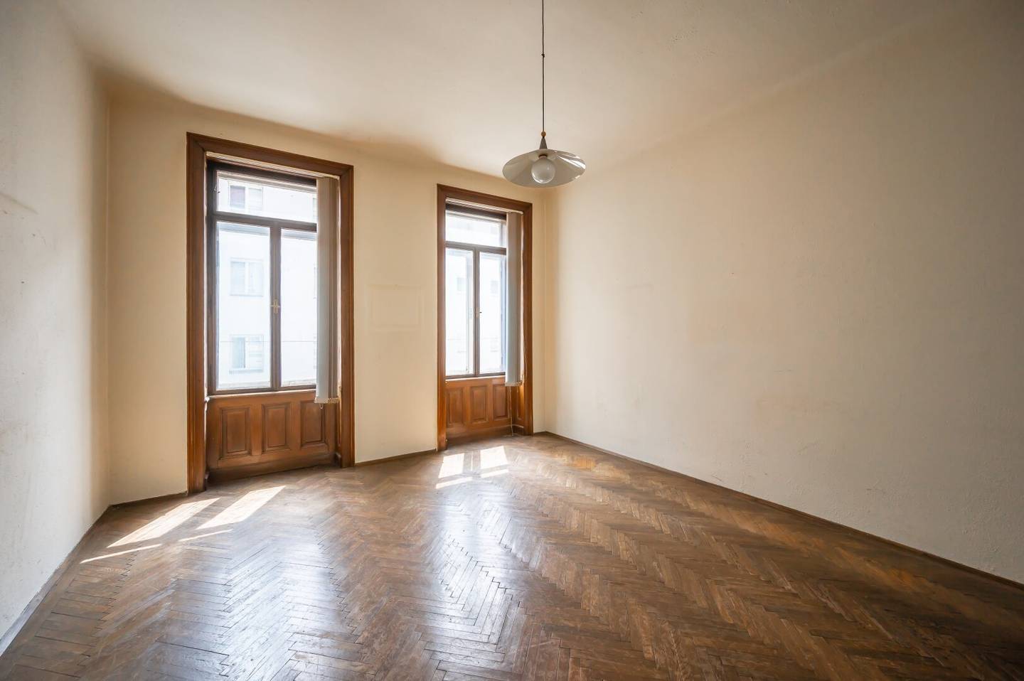 Altbauwohnung nahe Elterleinplatz