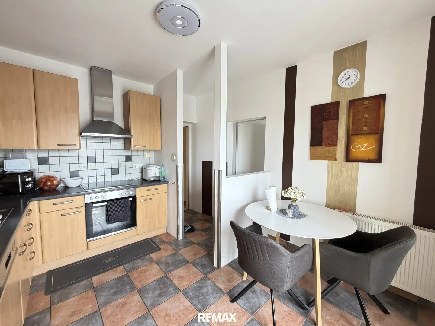 Bright 3-room apartment with two loggias and views in Graz-Lend