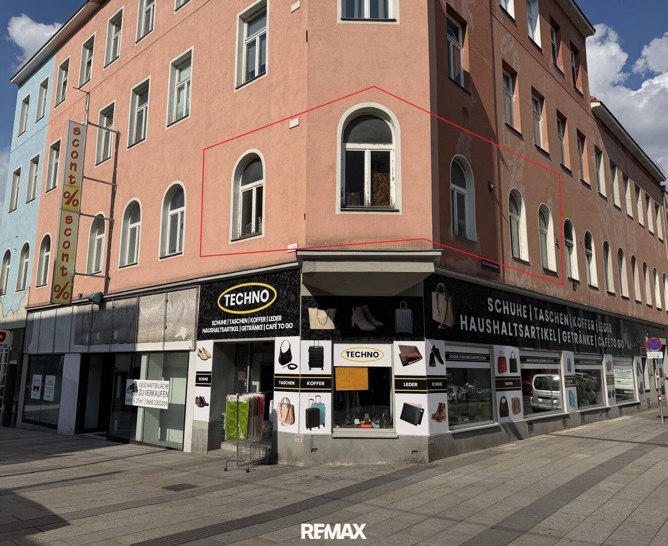 Renovation-Ready Apartment on Meidlinger Hauptstraße