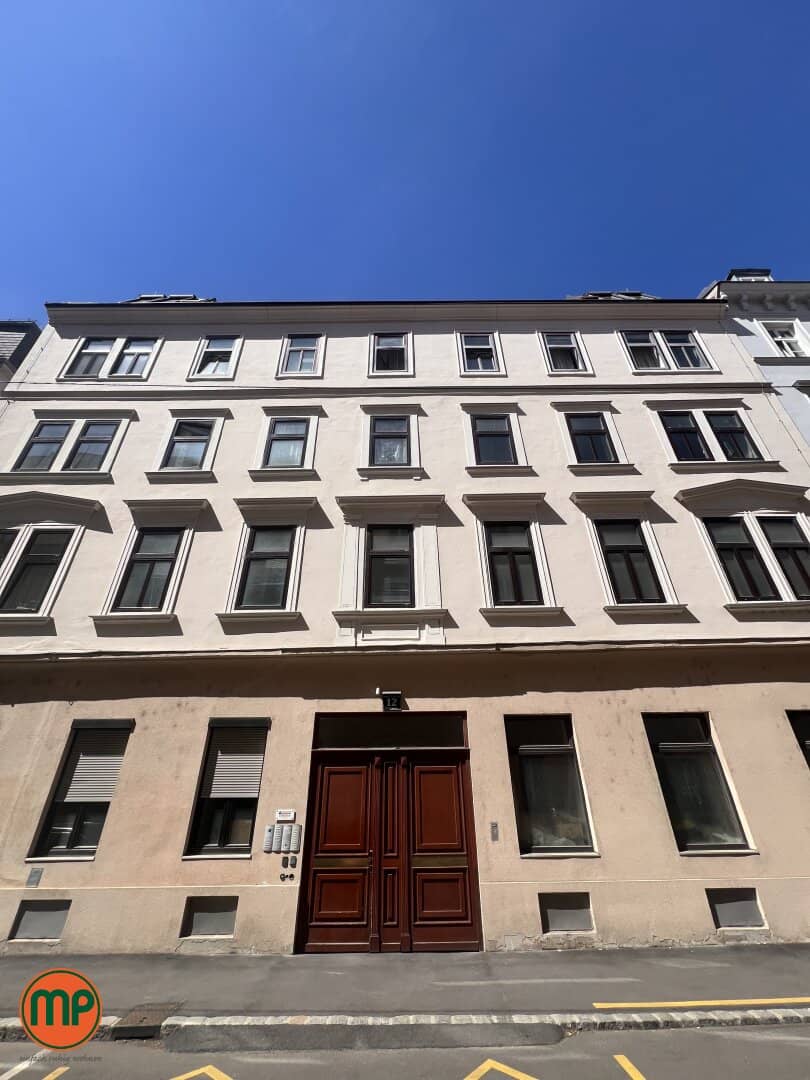 Helle Wohnung mit Loggia und Garagenplatz nahe Wien Mitte