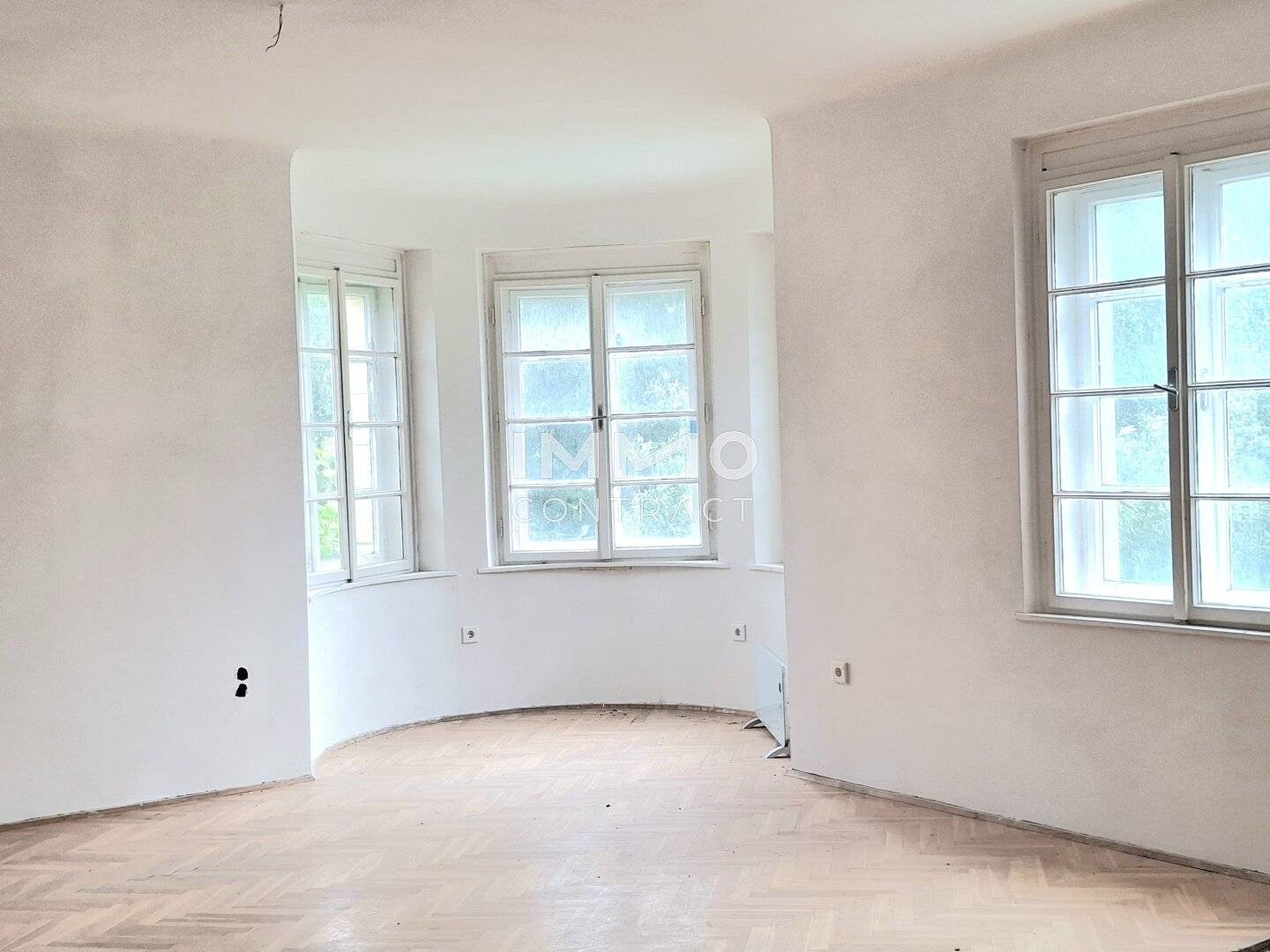 Charmantes Mehrfamilienhaus mit Ausbaupotenzial nahe Badesee