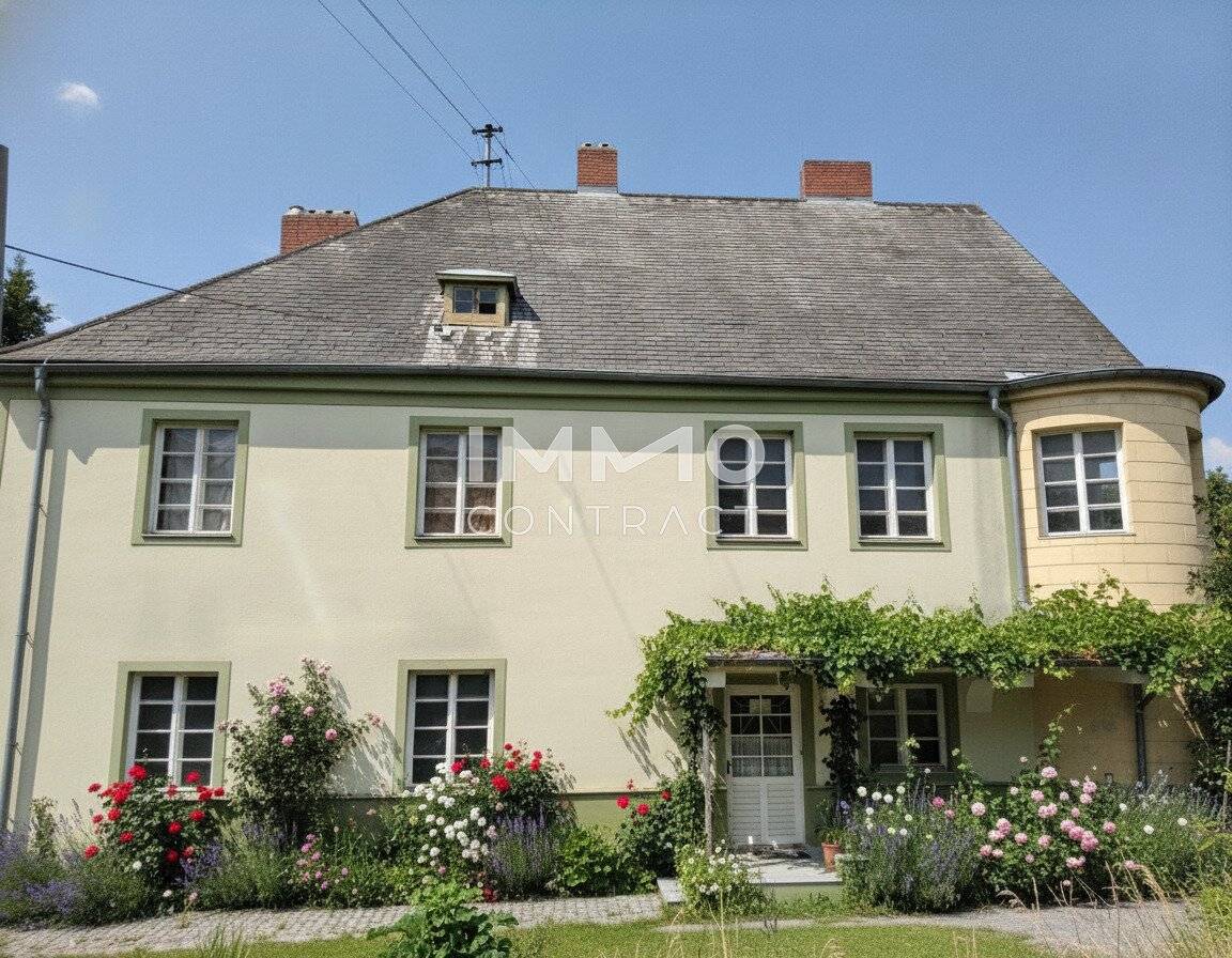 Charmantes Mehrfamilienhaus mit Ausbaupotenzial nahe Badesee