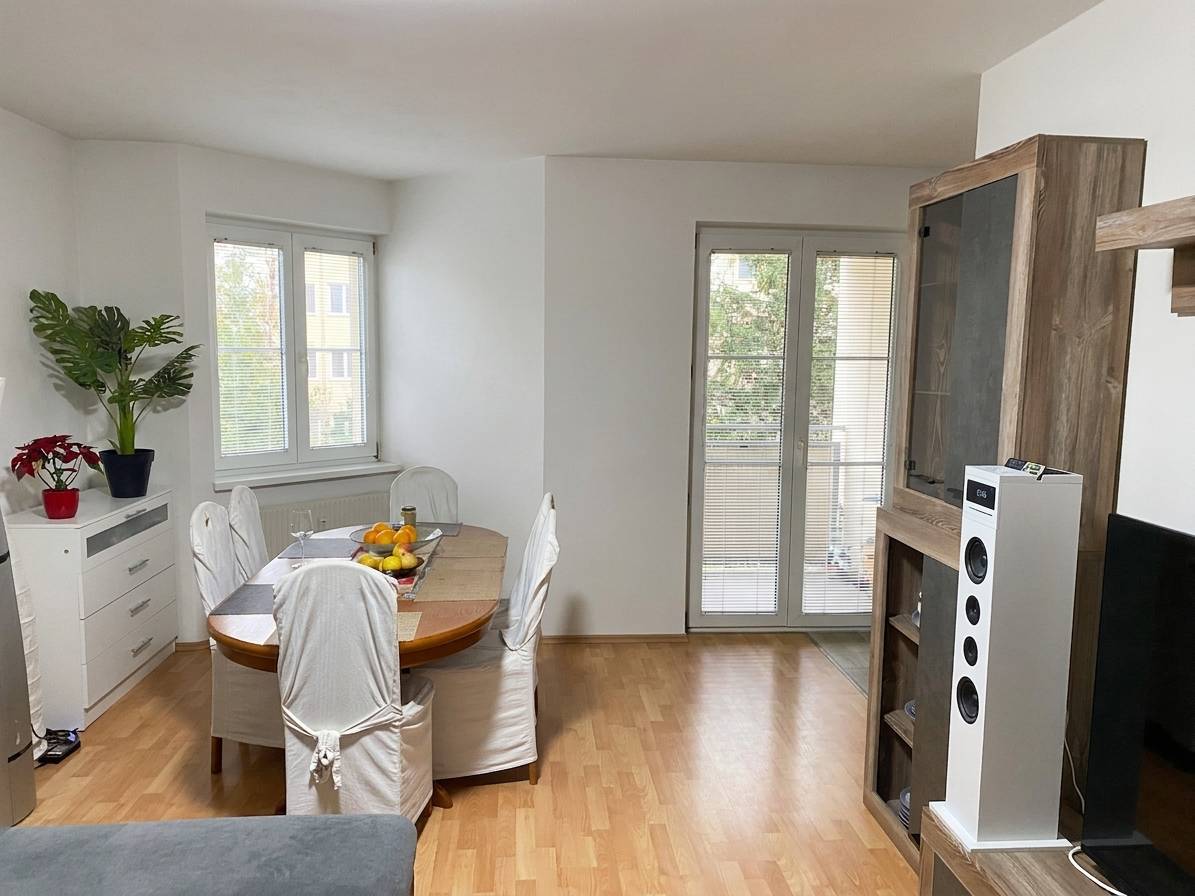 Bright 3-Room Apartment with Balcony and Underground Parking in St. Pölten