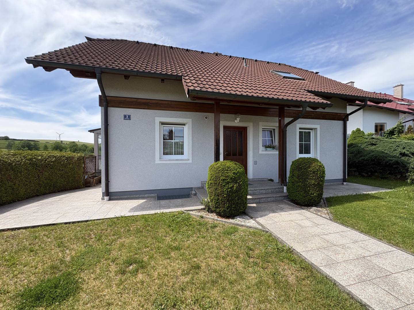 Gepflegtes Einfamilienhaus mit Garten in ruhiger Siedlungslage