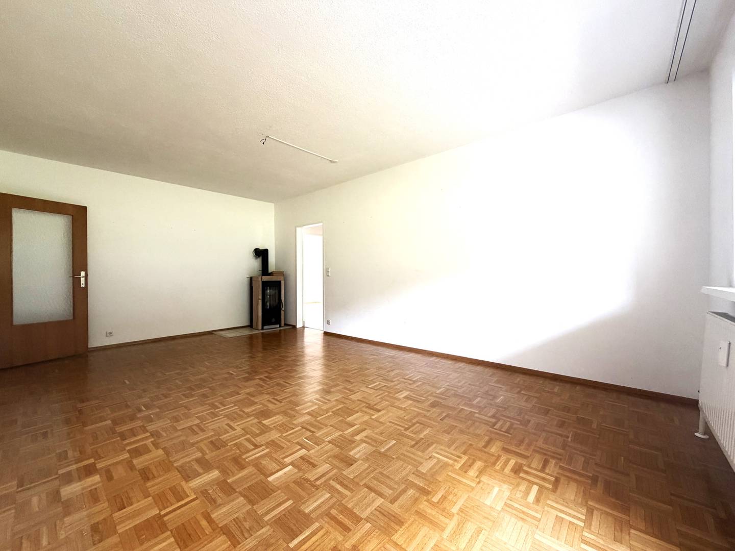 Ruhige Wohnung mit Loggia und Carport in zentraler Lage