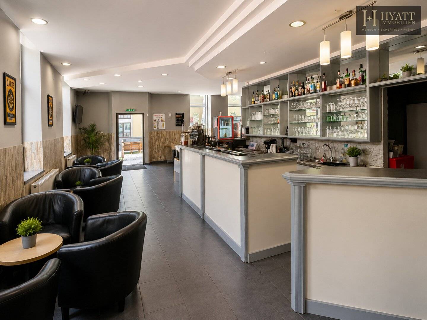 Gastronomy premises with patio in Prater location