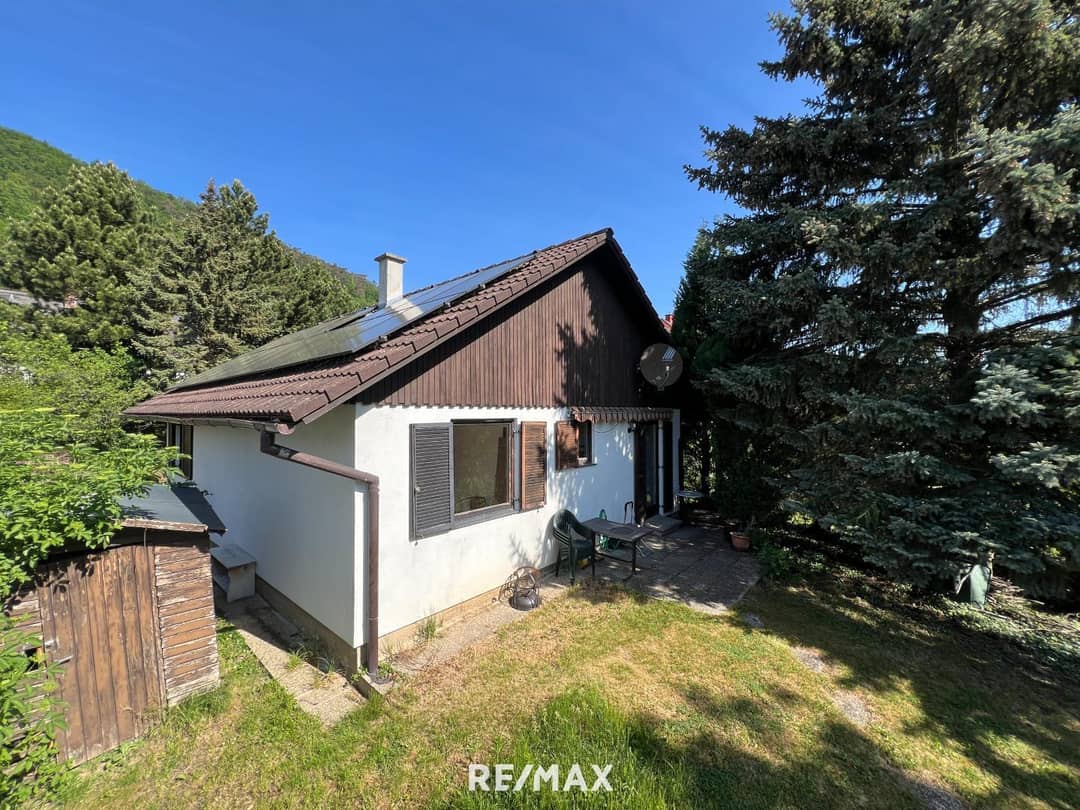 Renovierter Bungalow mit Garten und Terrasse in Winzendorf