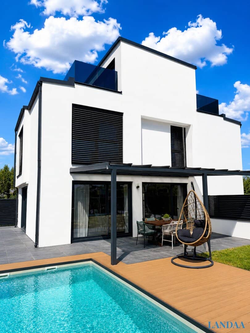 Designvilla mit Pool Garten und zwei Dachterrassen in Leopoldsdorf