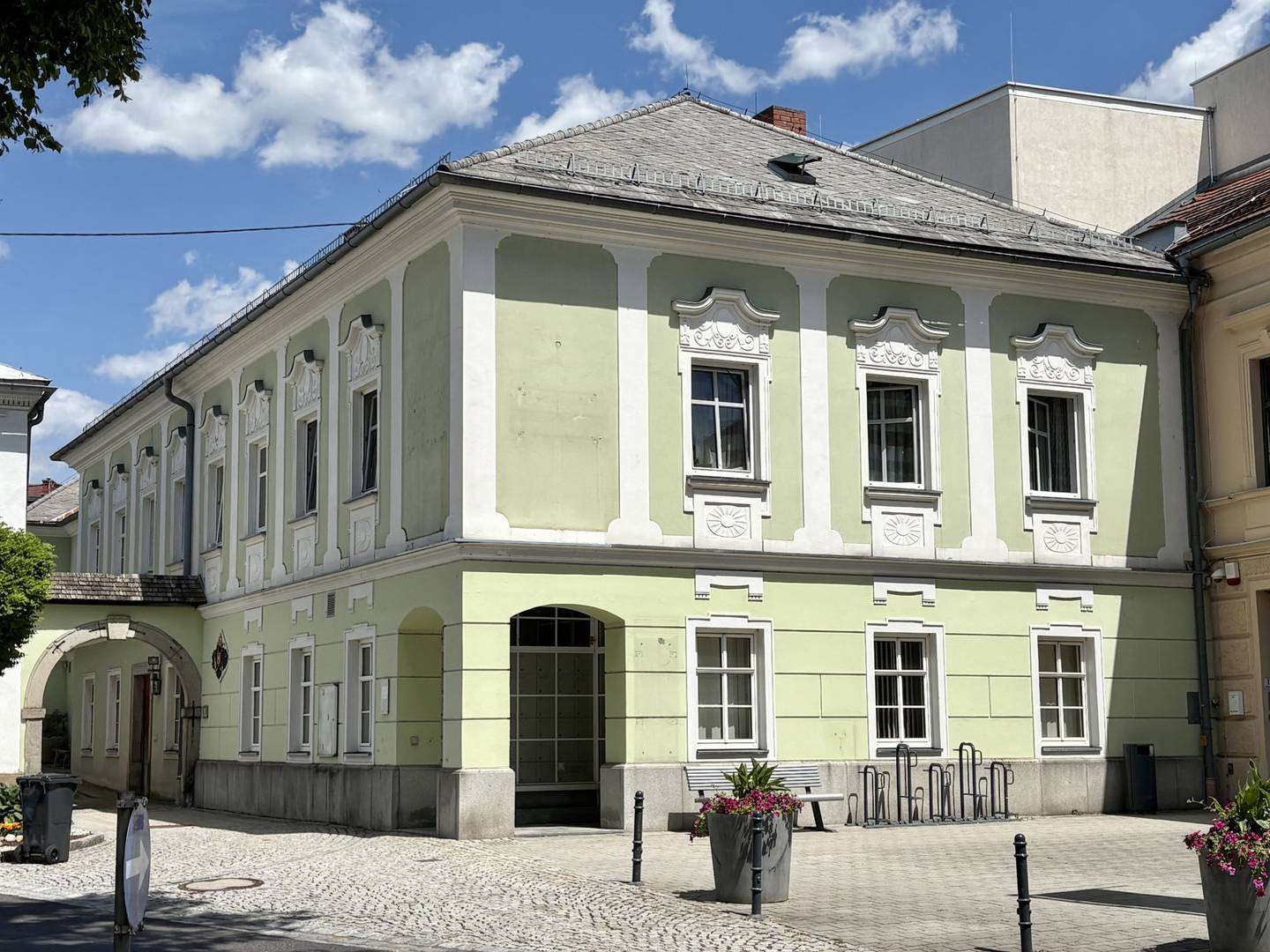 Historisches Stadthaus mit Entwicklungspotenzial am Stadtplatz
