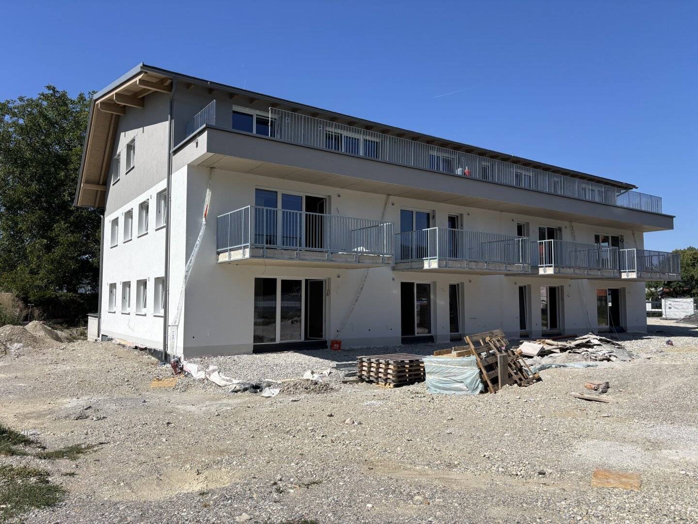 Erdgeschosswohnung mit Garten und Terrasse in Bürmoos