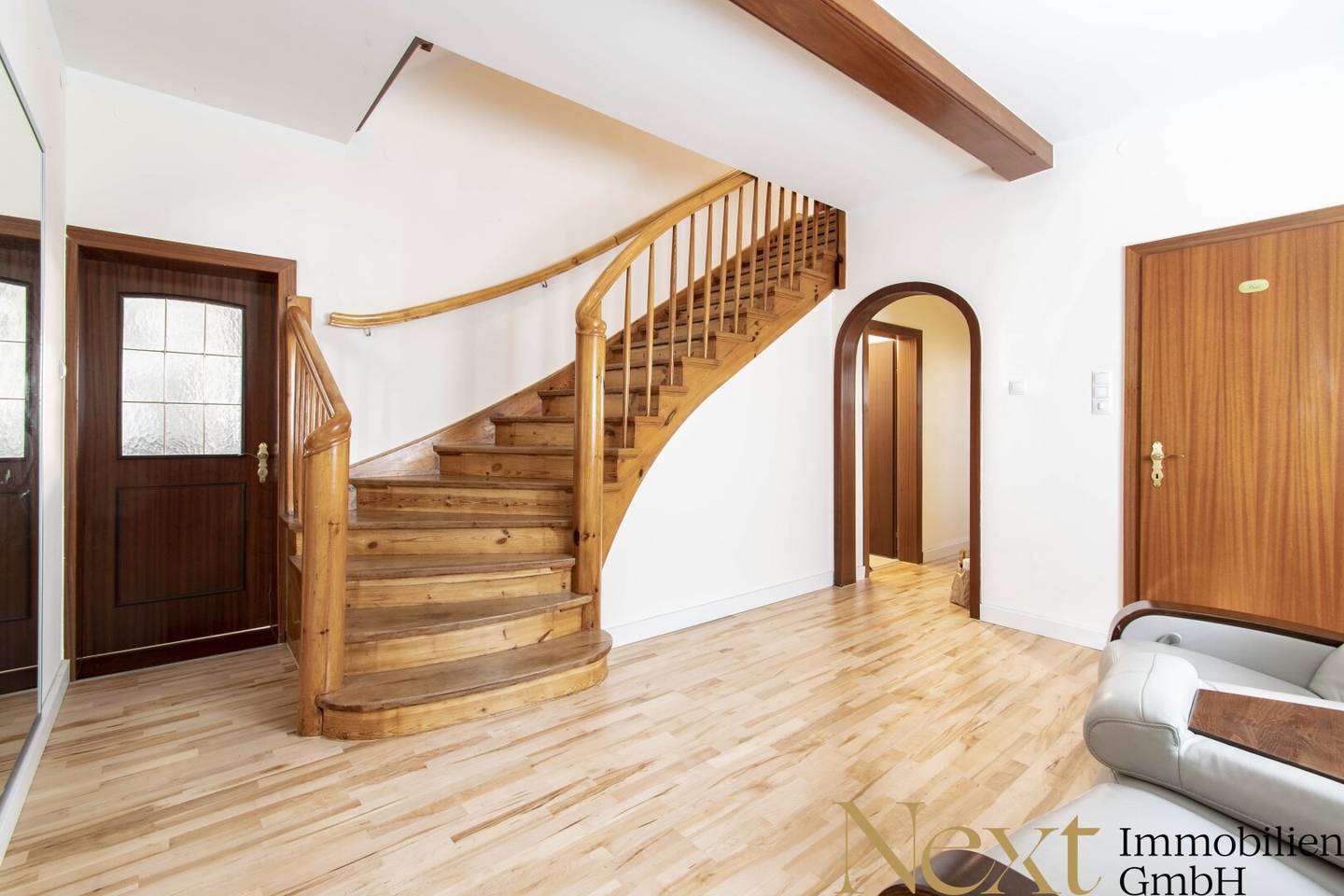 Villa in ruhiger Siedlungslage im Wasserwald in Linz zu vermieten!