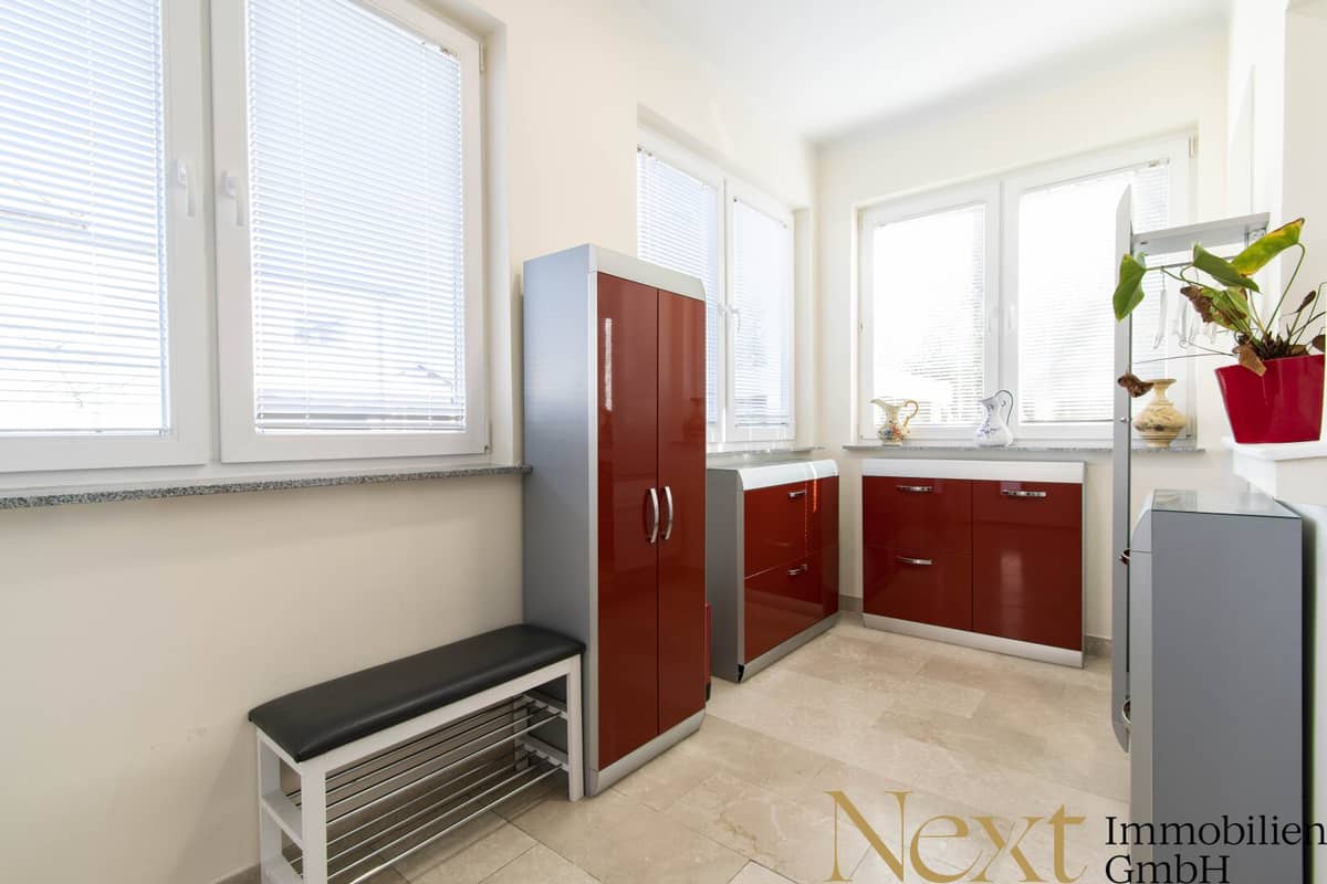 Villa in ruhiger Siedlungslage im Wasserwald in Linz zu vermieten!