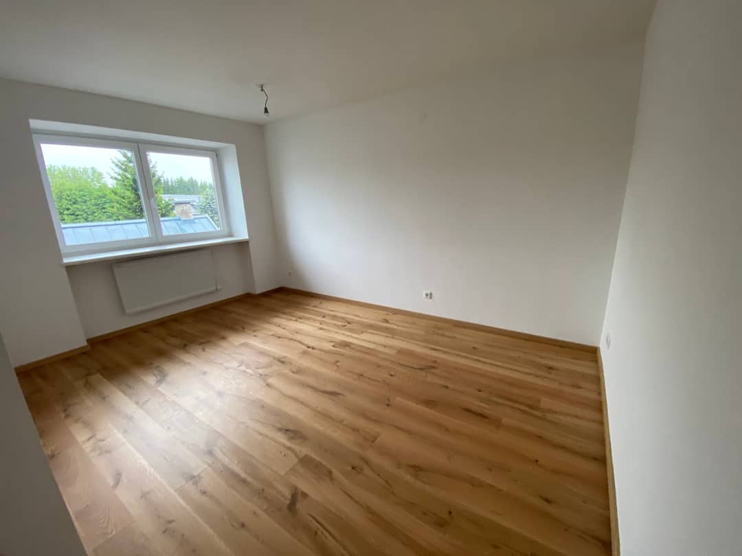 Bright 3-Room Apartment with Balcony in Saalfelden