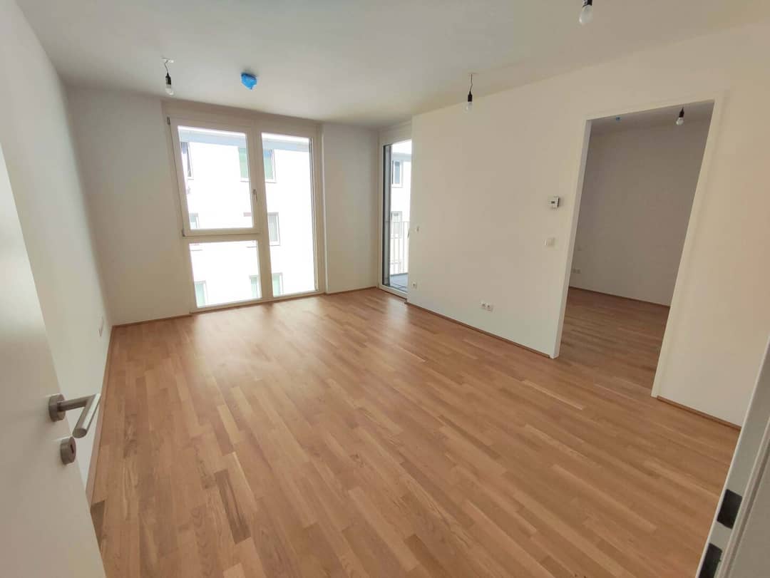 Helle Neubauwohnung mit Balkon und Westausrichtung