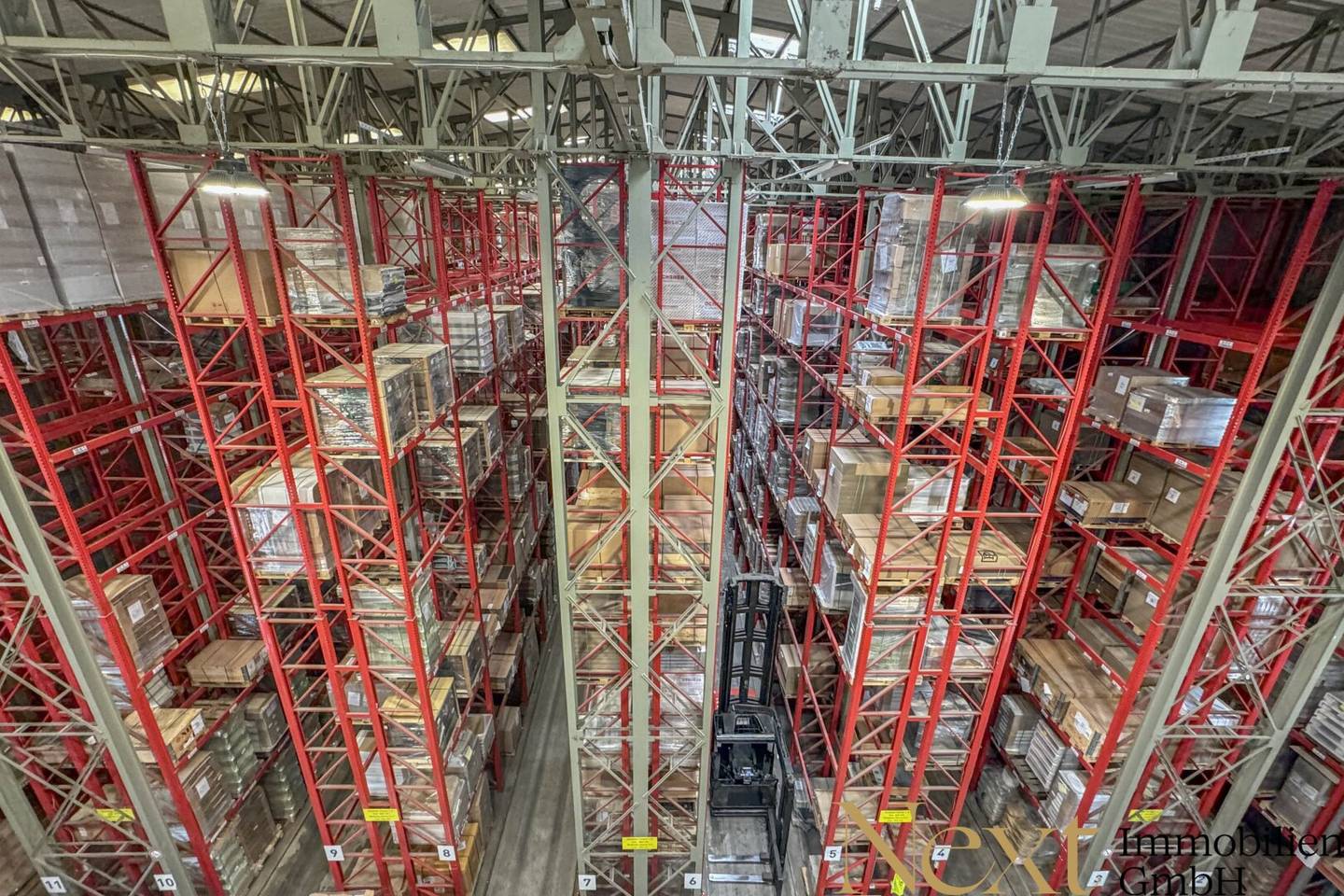 Warehouse space with open areas and truck parking