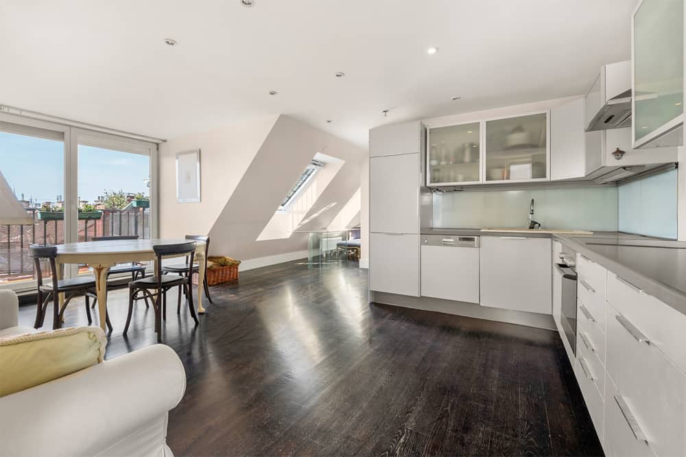 Dachgeschoss-Maisonette mit Sonnenterrasse und Panoramablick