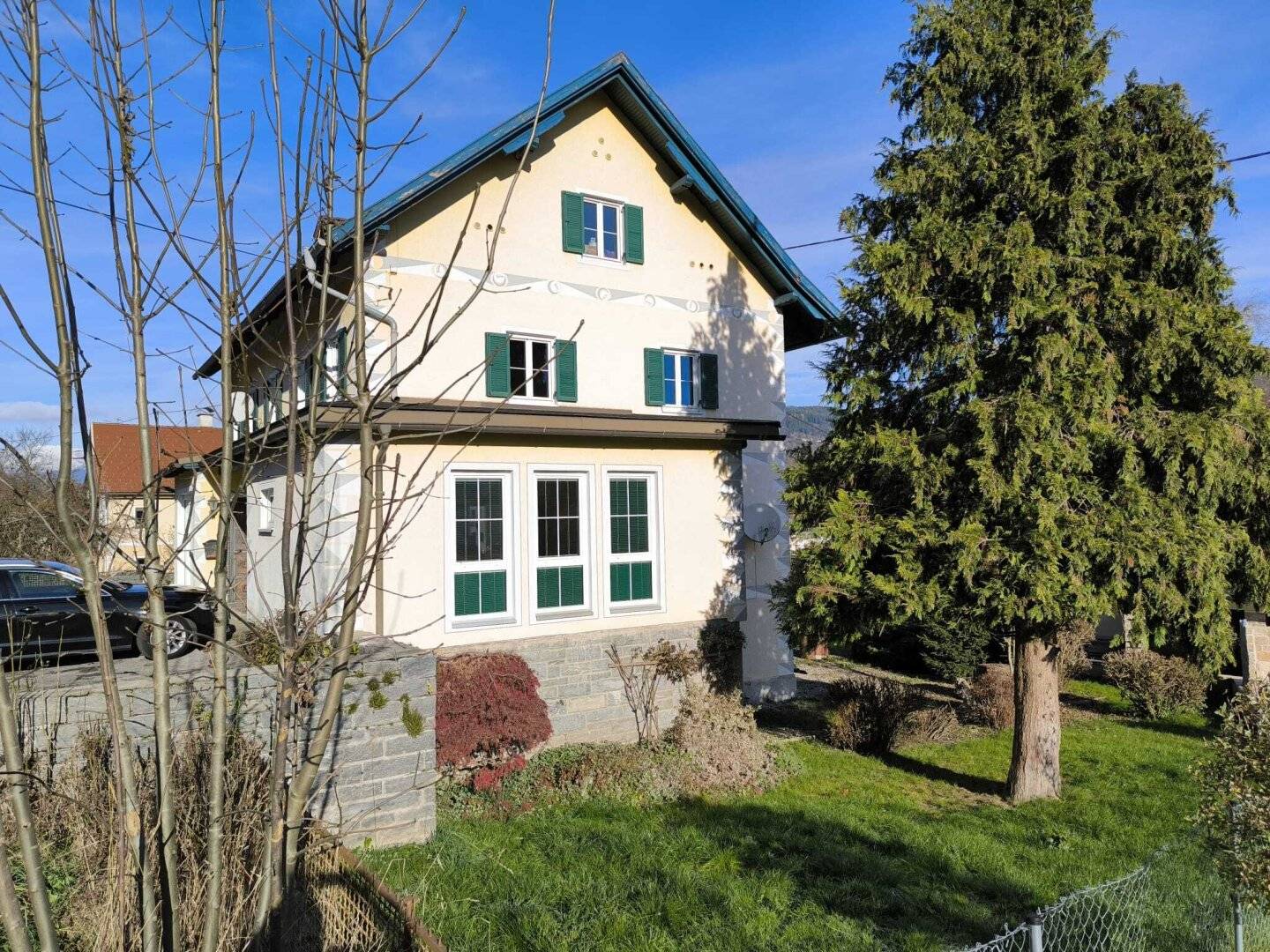 Großzügiges Einfamilienhaus mit optionalem Apartment in sonniger Lage zwischen Villach und Spittal an der Drau