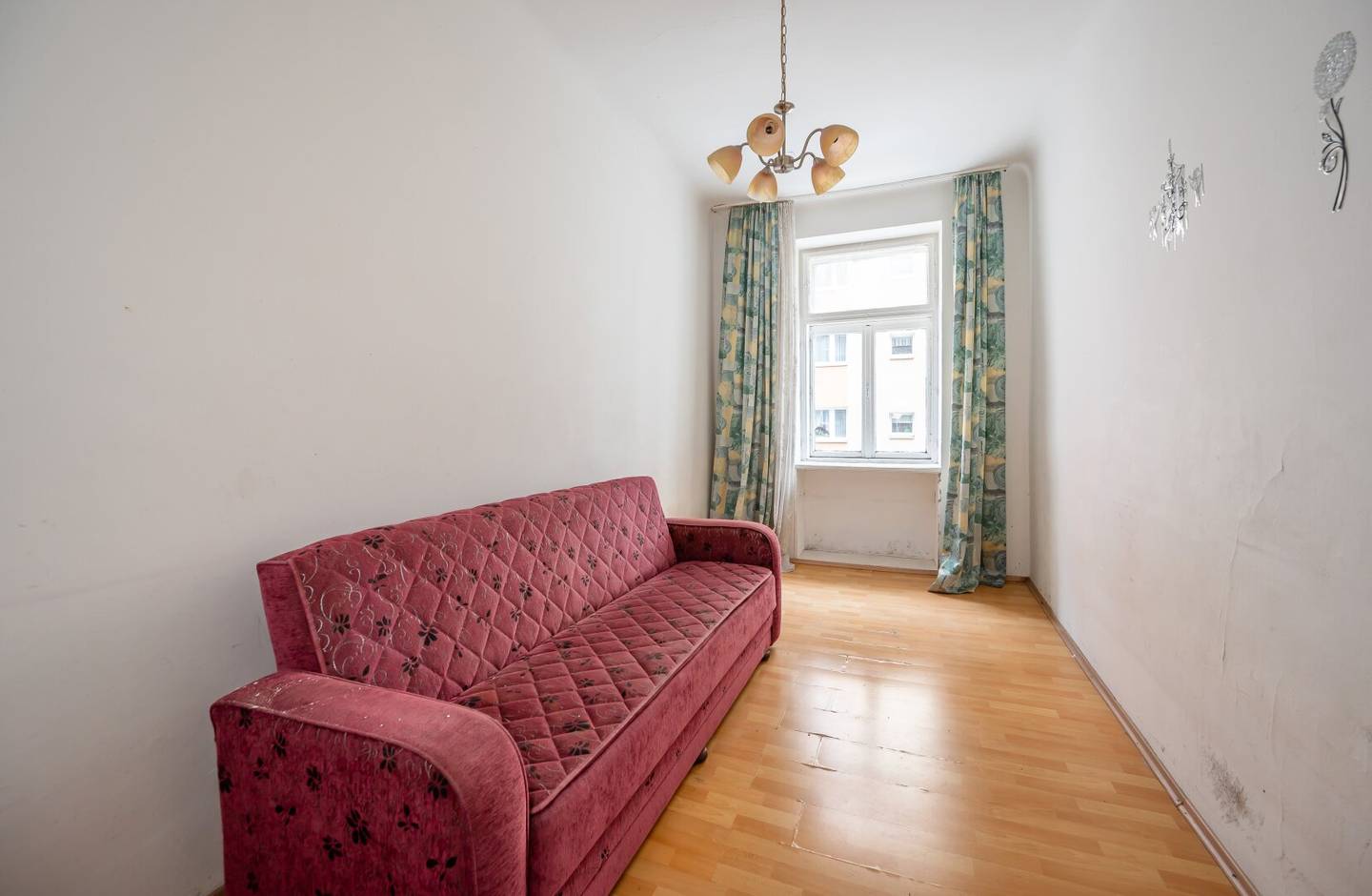 Wohnung old building renovation central location
