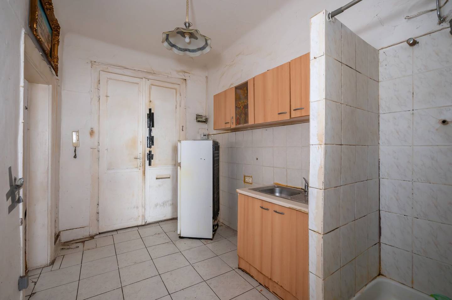 Wohnung old building renovation central location