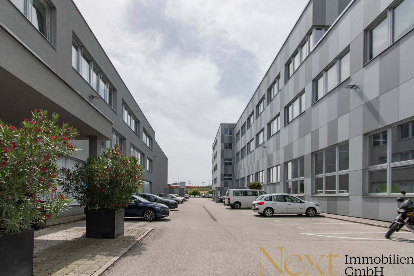 Modern office space including terrace in top location in Linz city center for rent