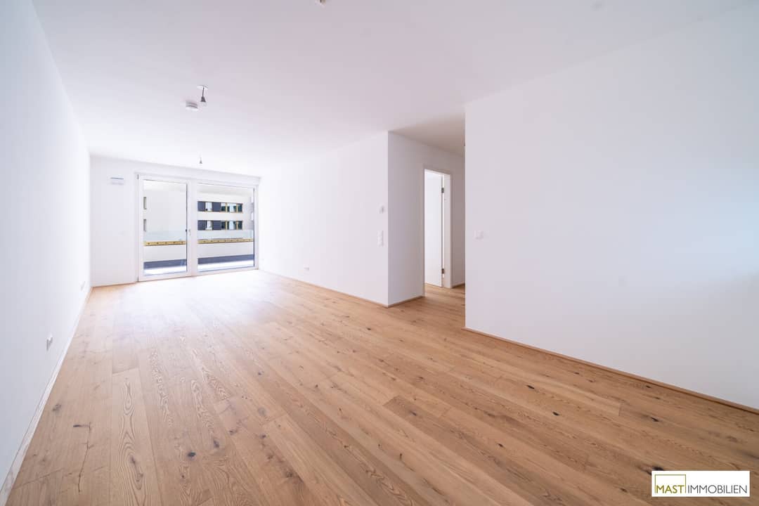Helle Neubauwohnung mit Balkon und Loggia nahe Hauptbahnhof
