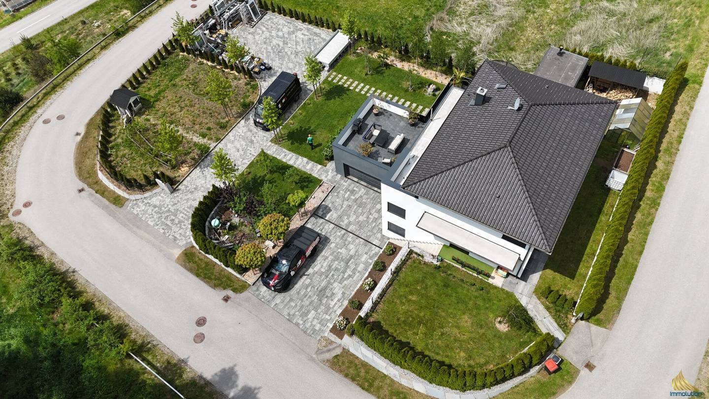 Modernes Landhaus mit Sauna und Weitblick in sonniger Hanglage