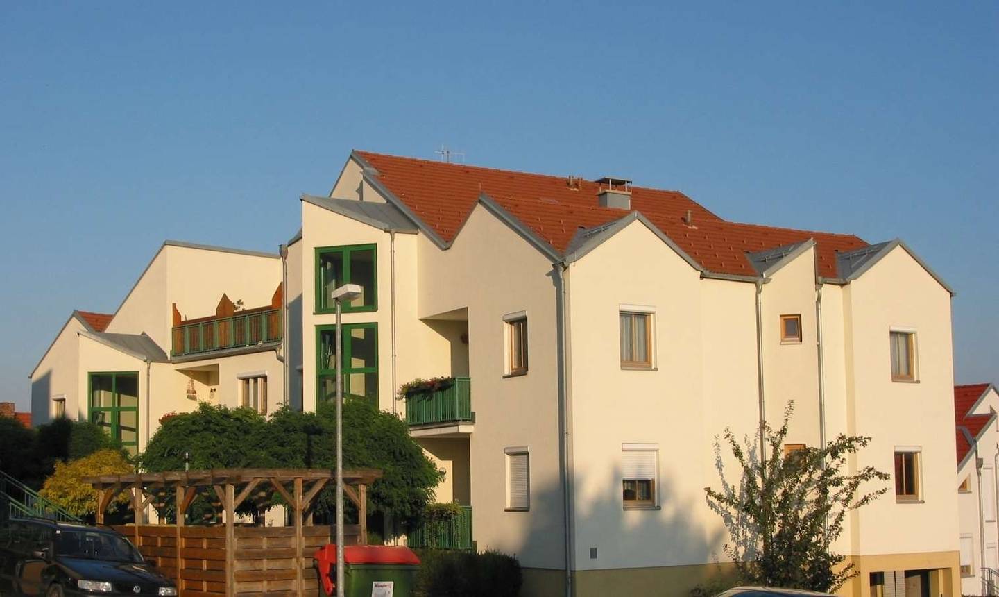 Helle 3 Zimmer Wohnung mit Elektroheizung